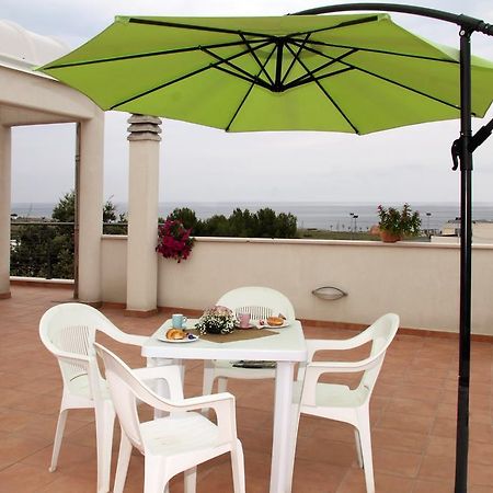 B&B Villa Il Sughero Monopoli Luaran gambar
