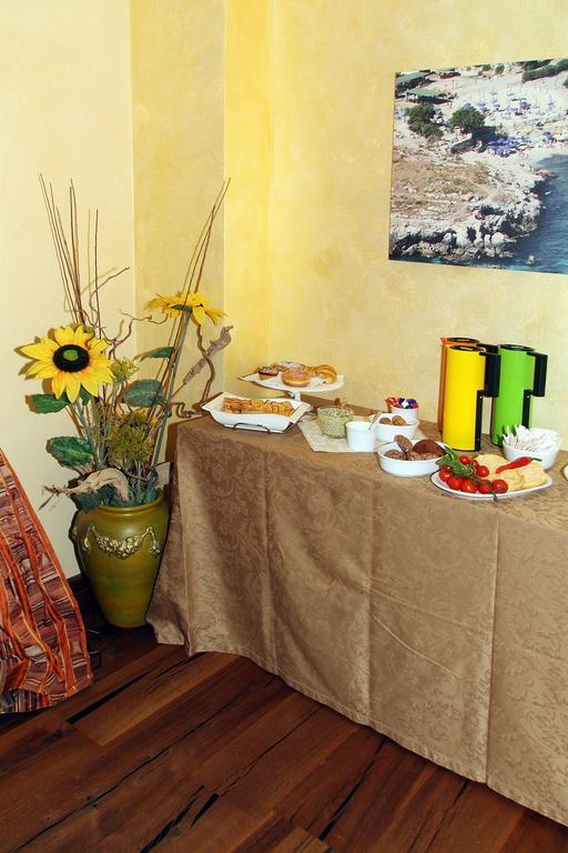 B&B Villa Il Sughero Monopoli Luaran gambar